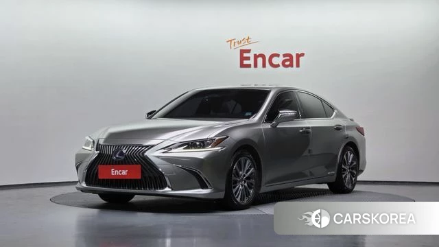 Lexus ES300h 7th generation 2018 Песочный из Кореи