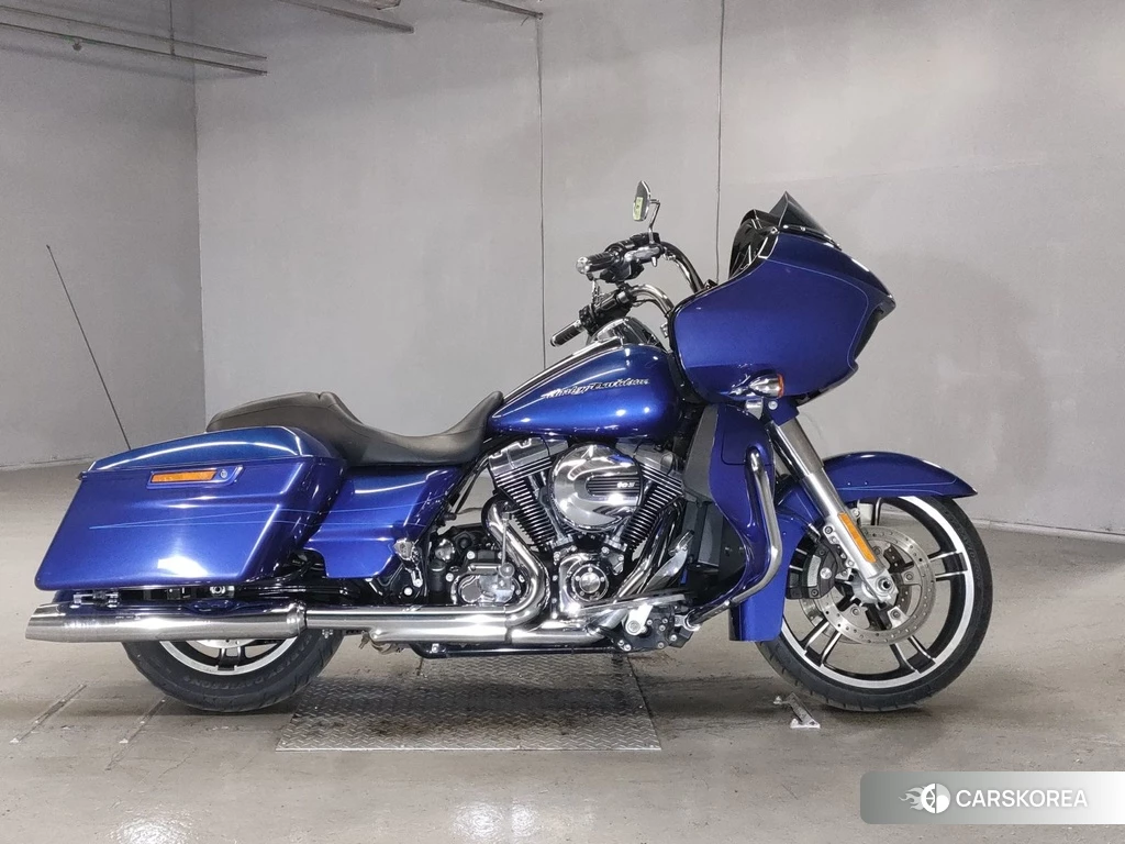 Проданный Harley-Davidson Road Glide FLTRXS1690 2016 из Японии