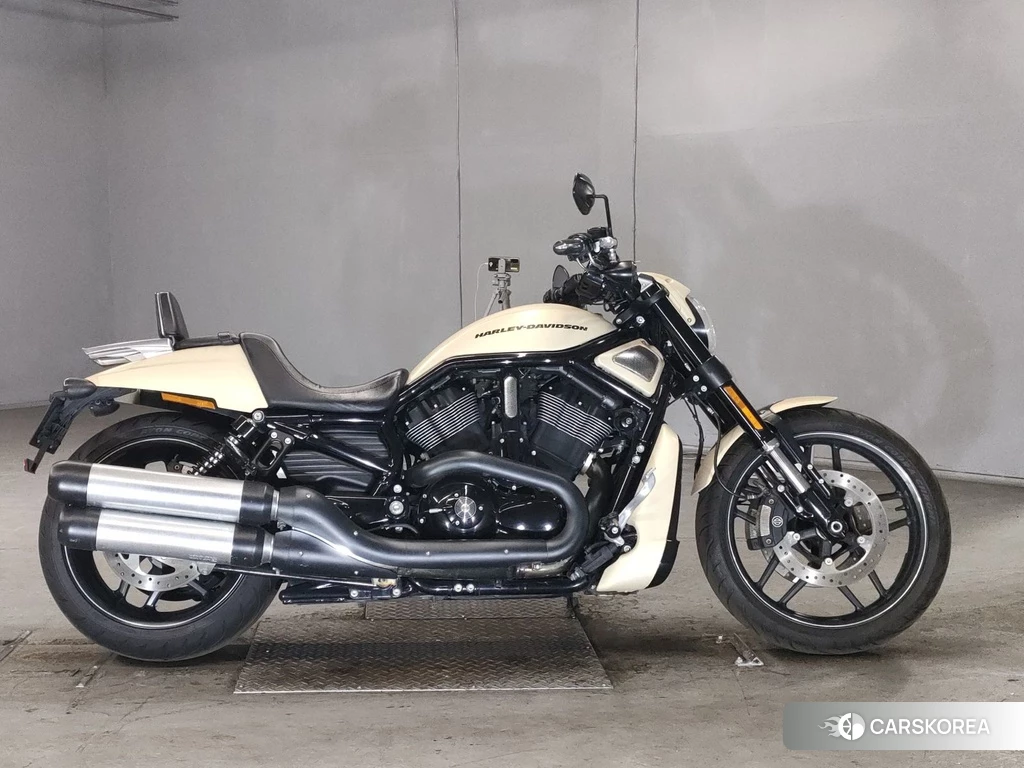 Проданный Harley-Davidson Night Rod Special VRSCDX1250 2014 из Японии, фото 2