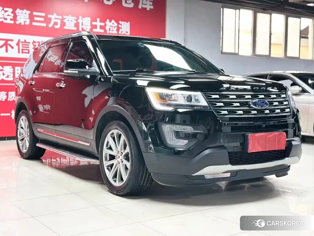 Ford Explorer 2018 Черный из Китая