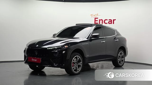Maserati Levante 2020 Серый из Кореи
