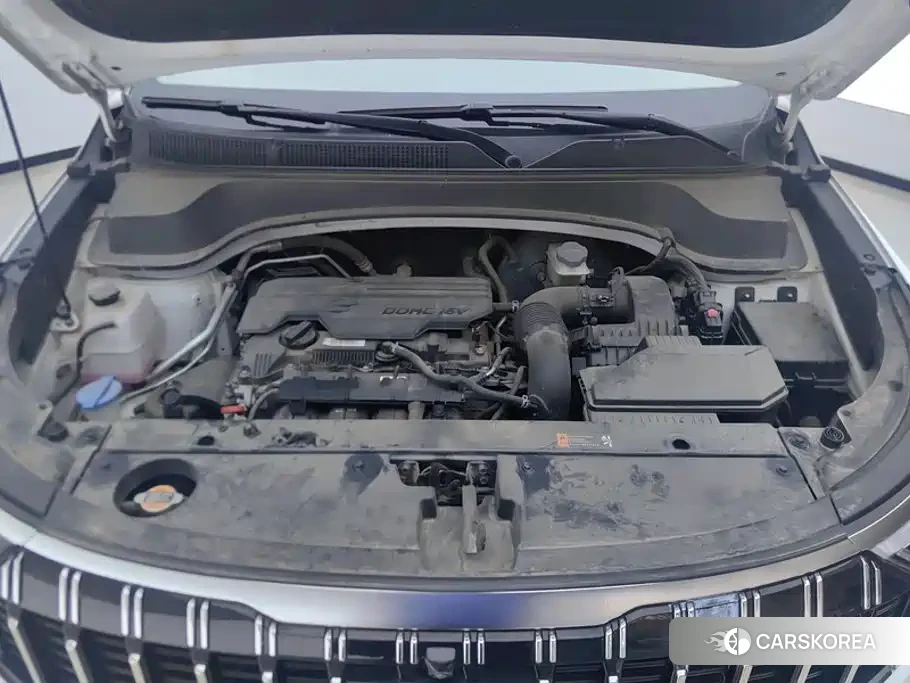 Kia Sportage 2023 Белый из Китая