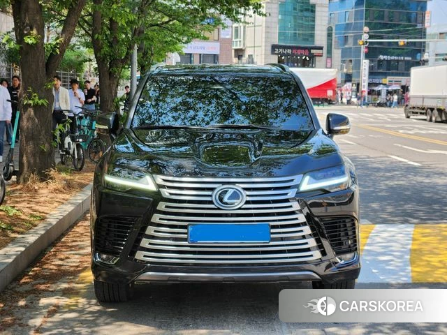 Lexus LX 4th Generation 2025 Черный из Кореи