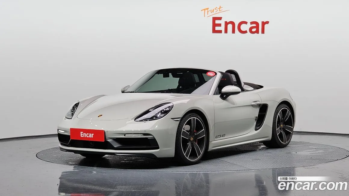 Porsche 718 Boxster 2021 Серебристо-серый из Кореи