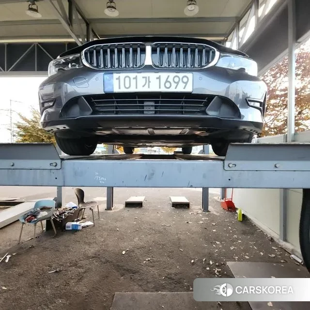 BMW 3 Series (G20) 2022 Серый из Кореи