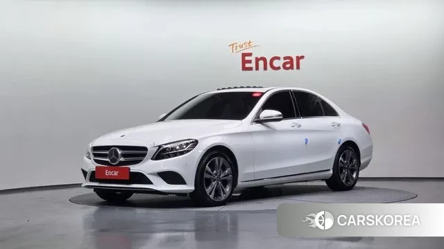 Mercedes-Benz C-Class W205 2021 Белый из Кореи