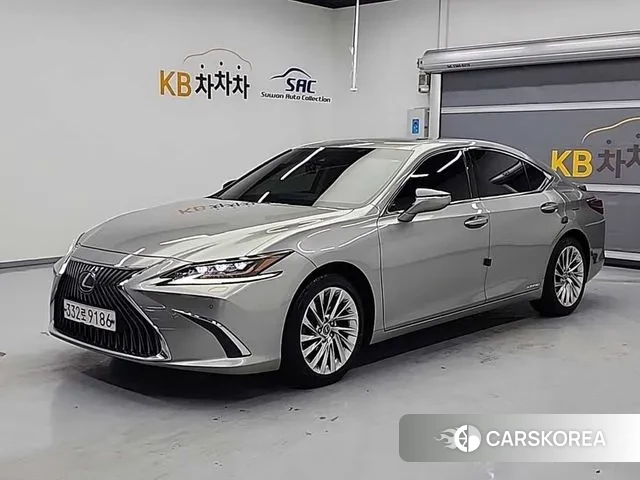 Lexus ES300h 7th generation 2020 Цвет тростника из Кореи