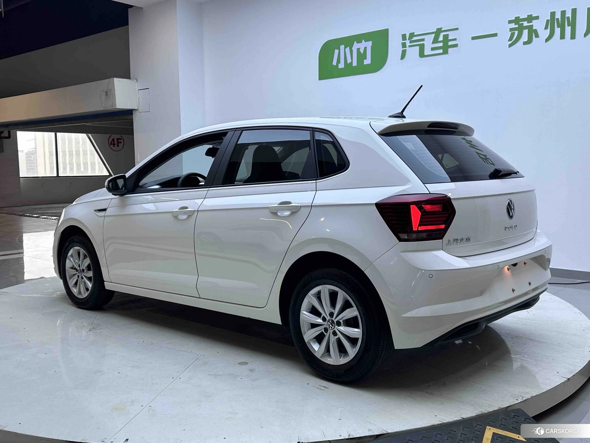Volkswagen Polo 2021 Белый из Китая