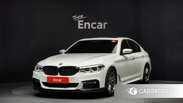 BMW 5 Series (G30) 2018 Белый из Кореи