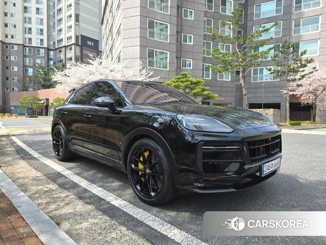 Porsche Cayenne (PO536) 2024 Черный из Кореи