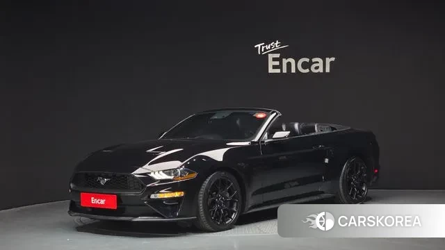 Ford Mustang 2019 Черный из Кореи