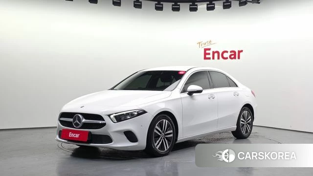 Mercedes-Benz A-Class W177 2021 Белый из Кореи