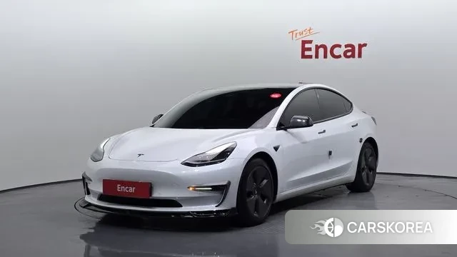 Tesla Model 3 2021 Белый из Кореи