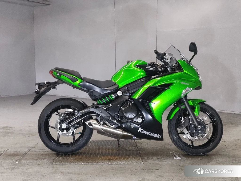 Проданный Kawasaki NINJA 650 id 4161391 из Японии