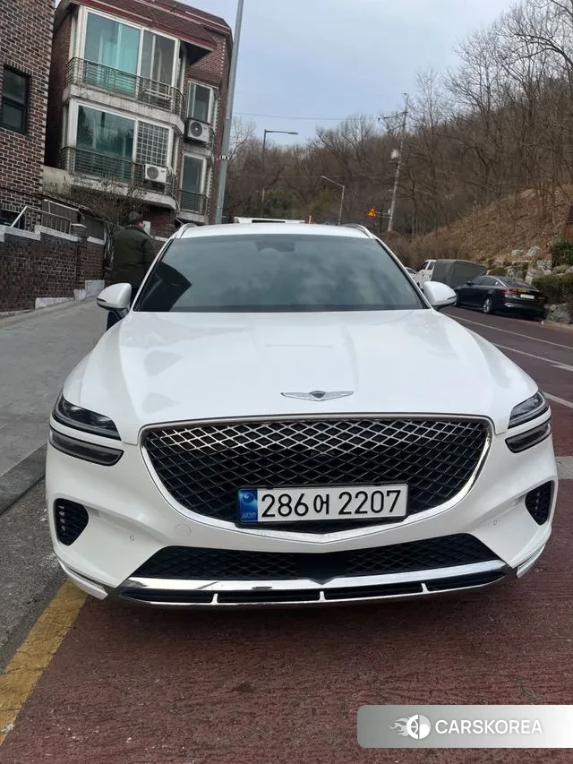 Genesis GV70 2023 Белый из Кореи