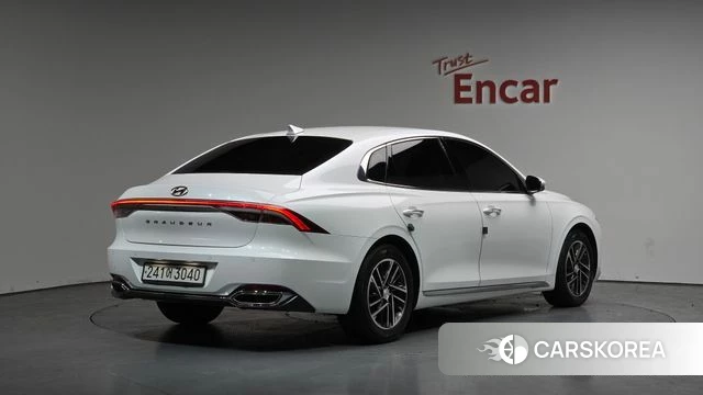 Hyundai The New Grandeur IG 2019 Белый из Кореи