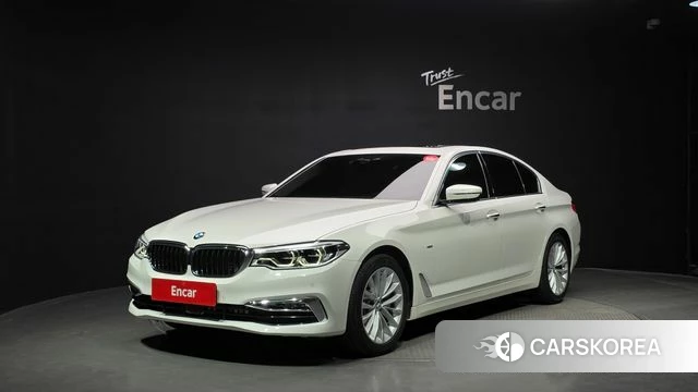 BMW 5 Series (G30) 2018 Белый из Кореи