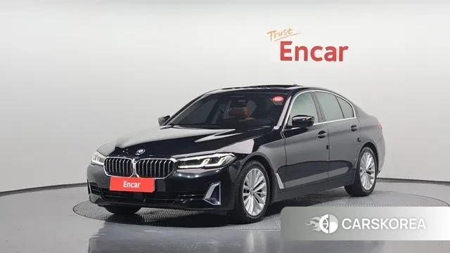 BMW 5 Series (G30) 2021 Черный из Кореи