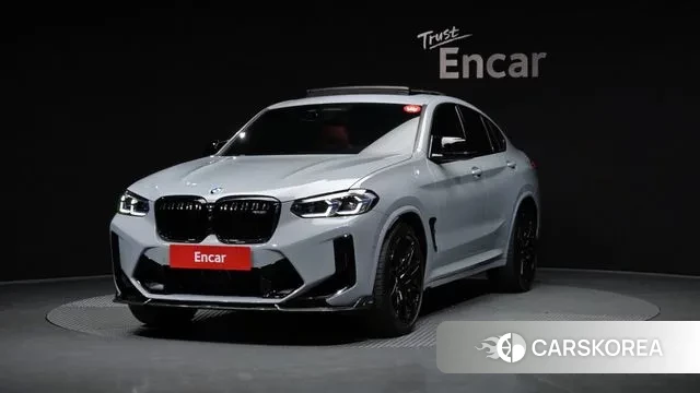 BMW X4M (G02) 2022 Светло-серебряный цвет из Кореи