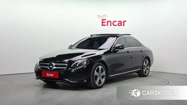 Mercedes-Benz E-Class W213 2019 Черный из Кореи