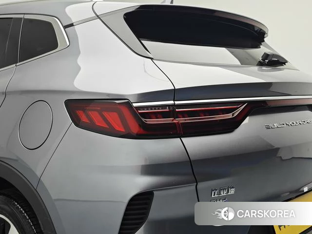 BYD Song PLUS DM 2022 Темно-серый из Китая