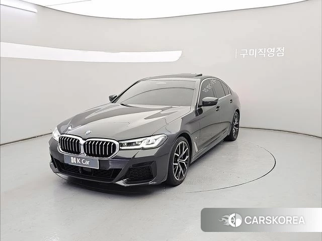 BMW 5 Series (G30) 2022 Серый из Кореи