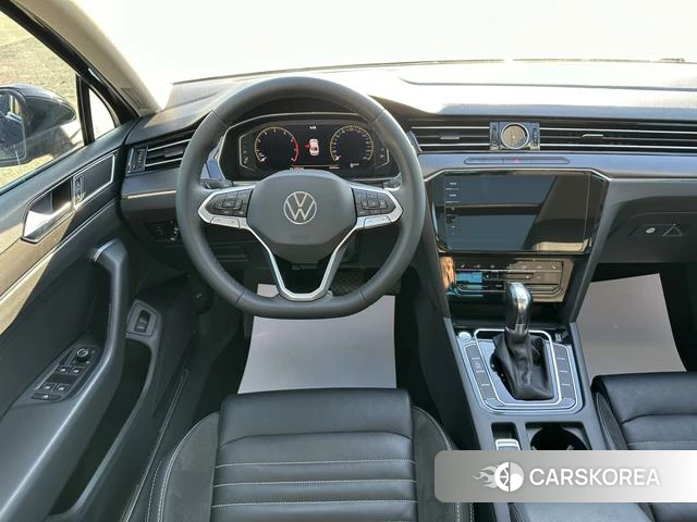 Volkswagen Magotan 2022 Черный из Китая