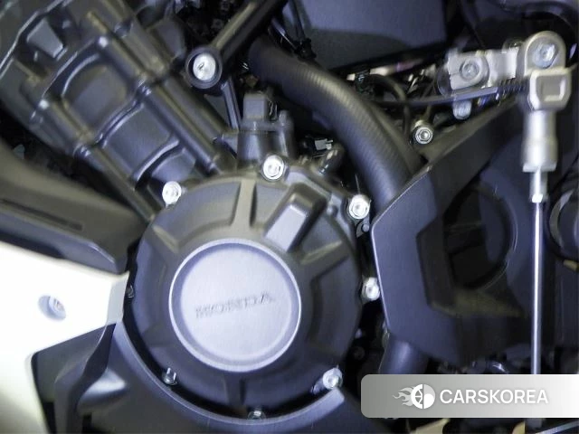Engine photo