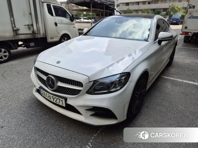 Mercedes-Benz C-Class W205 2021 Белый из Кореи