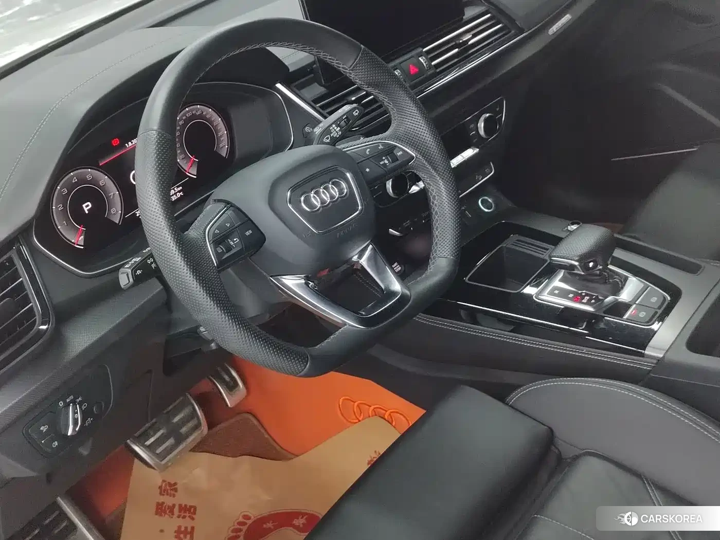 Audi Q5L 2024 Белый из Китая