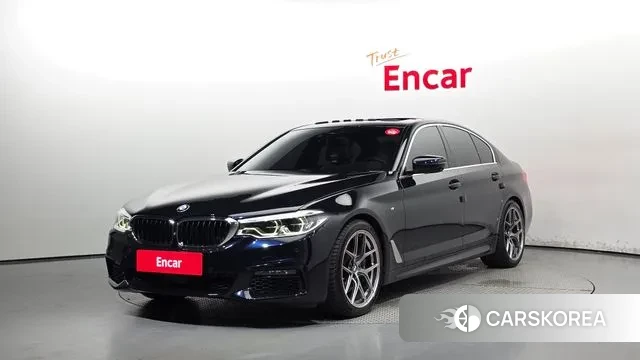 BMW 5 Series (G30) 2019 Черный из Кореи