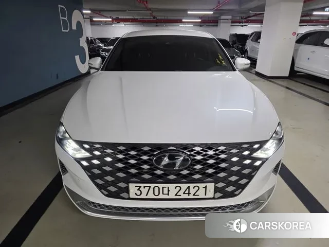 Hyundai The New Grandeur IG Hybrid 2020 Белый из Кореи