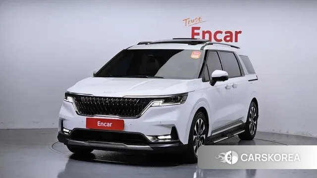 Kia Carnival 4th generation 2023 Белый из Кореи