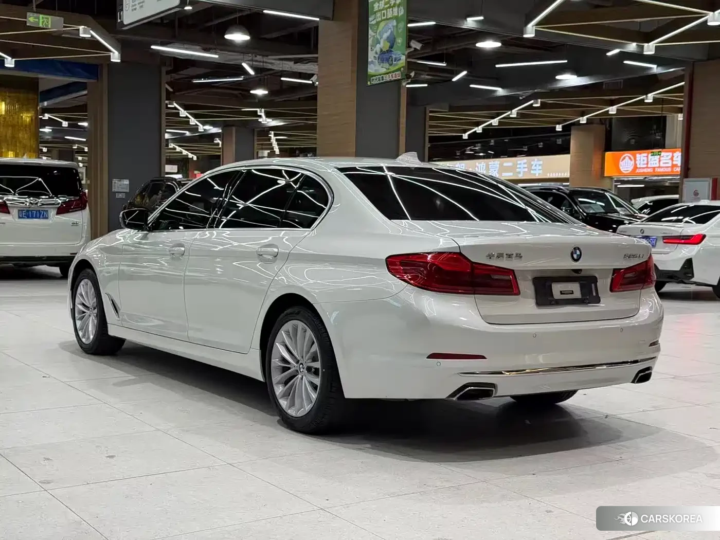 BMW 5 series 2020 Белый из Китая
