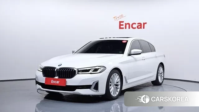 BMW 5 Series (G30) 2022 Белый из Кореи