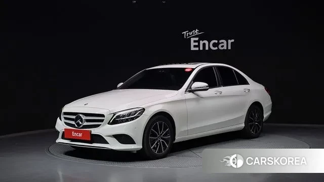 Mercedes-Benz C-Class W205 2020 Белый из Кореи