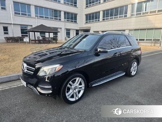 Mercedes-Benz GLE - Class W166 2018 Черный из Кореи