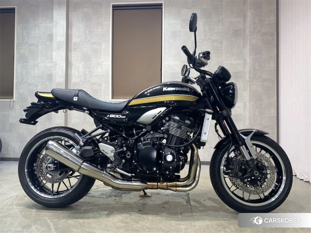 Проданный Kawasaki Z900RS 2022 из Японии