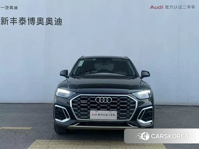 Audi Q5L 2023 Черный из Китая