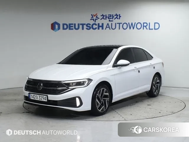 Volkswagen 7th Generation of Jetta 2023 Белый из Кореи