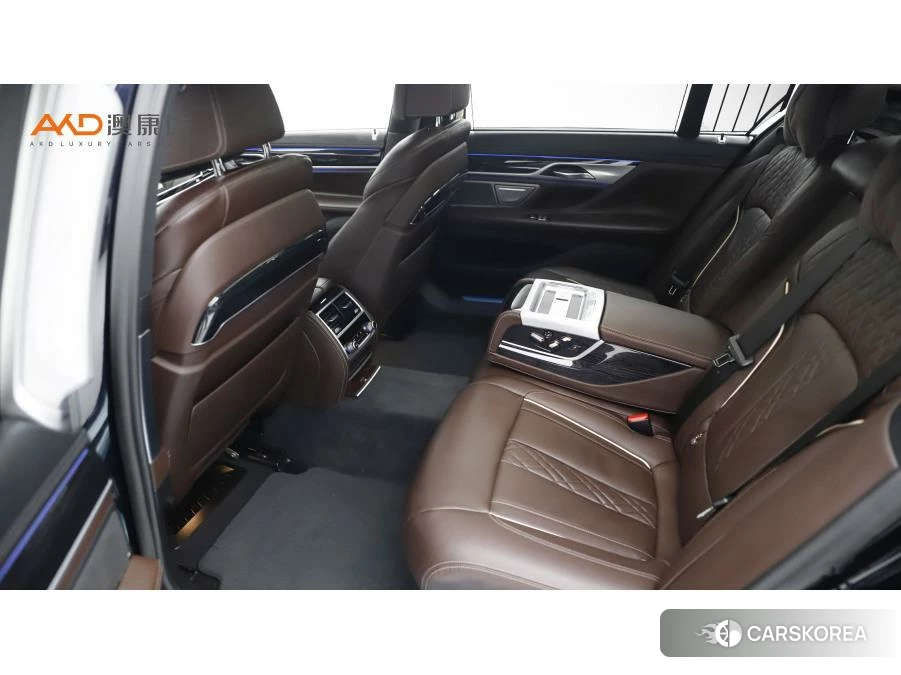 BMW 7 series 2021 Черный из Китая