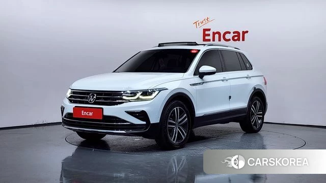 Volkswagen Tiguan second Generation 2021 Белый из Кореи