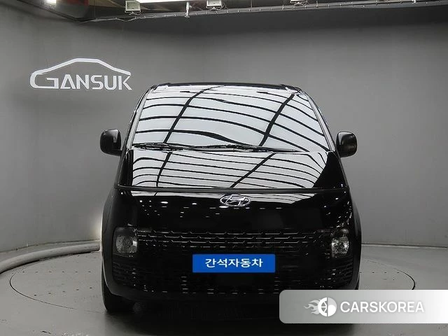 Hyundai Staria 2022 Черный из Кореи