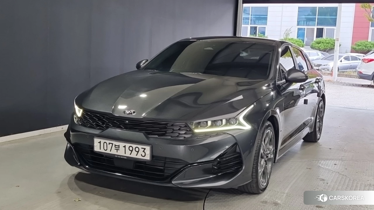 Kia K5 3rd generation 2021 Серый из Кореи