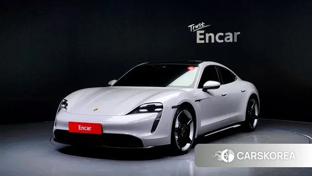 Porsche Taycan 2021 Серебристо-серый из Кореи