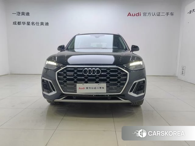 Audi Q5L 2023 Черный из Китая