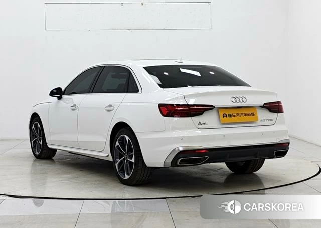 Audi A4L 2023 Белый из Китая