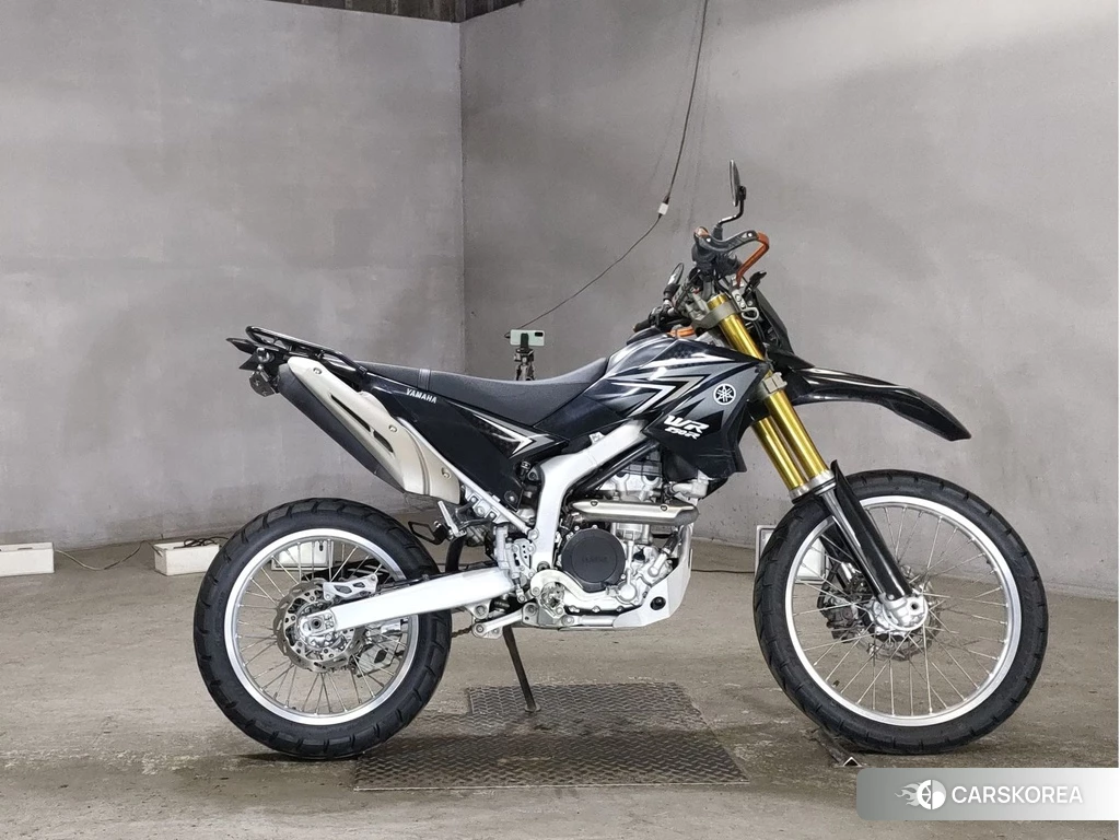 Проданный Yamaha WR250R 2010 из Японии