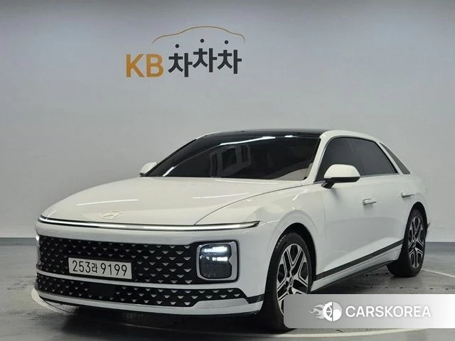 Hyundai Grandeur Hybrid (GN7) 2023 Белый из Кореи