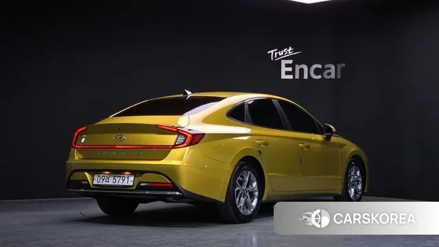 Hyundai Sonata (DN8) 2019 Желтый из Кореи